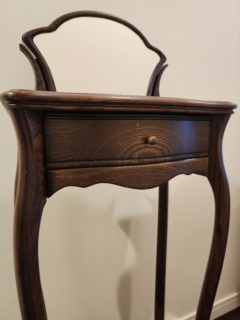 猫脚　アンティーク木製ドレッサー ミラー付き