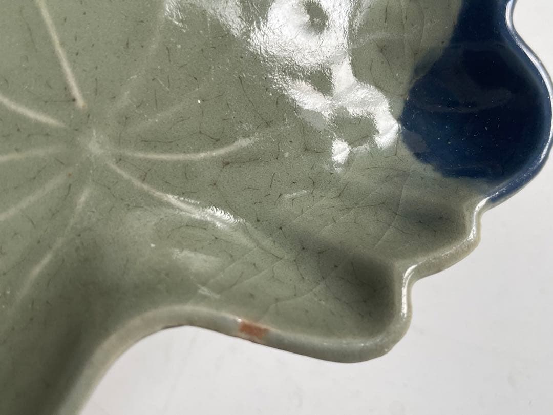 骨董　アンティーク　古九谷青磁　青磁瑠璃釉 葉文 葉形小皿　変形皿　向付