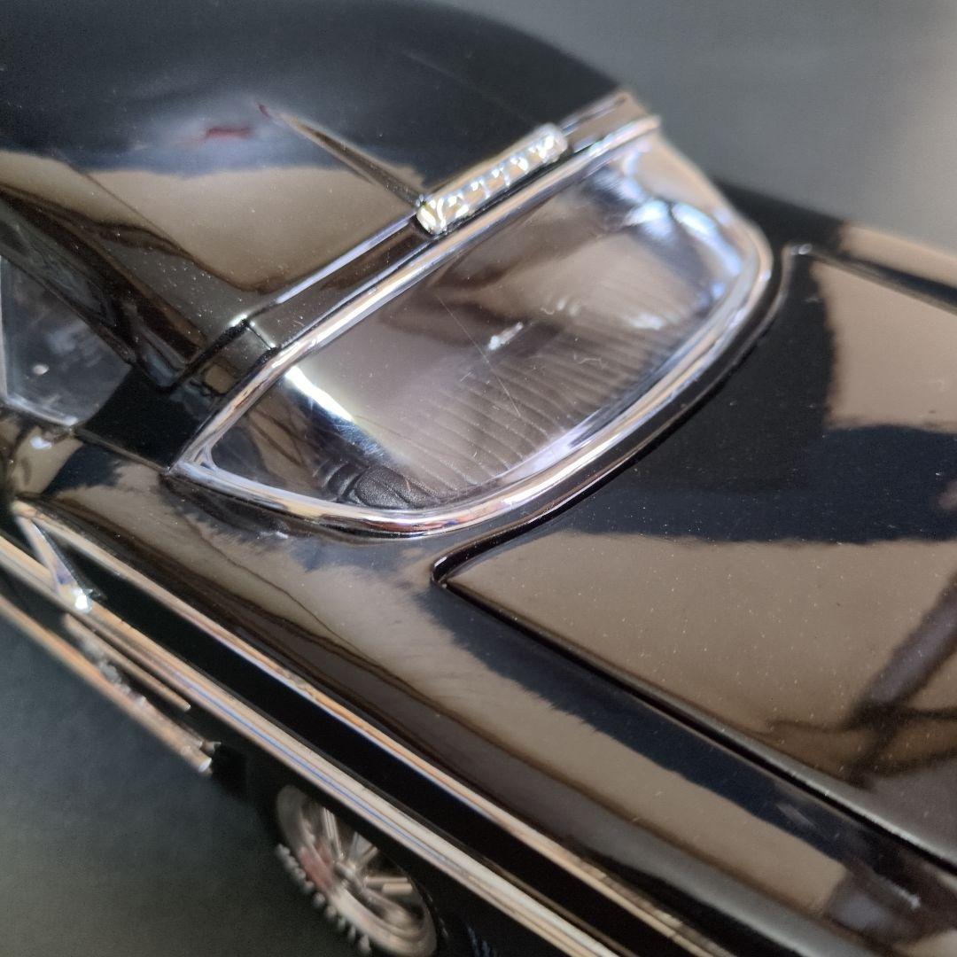 1/18ミニカー　CHEVY　 58’IMPARA