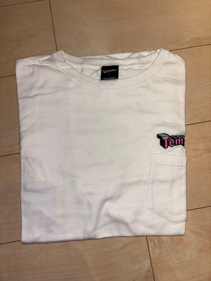Tempalay ロゴ刺繍入りポケットTシャツ