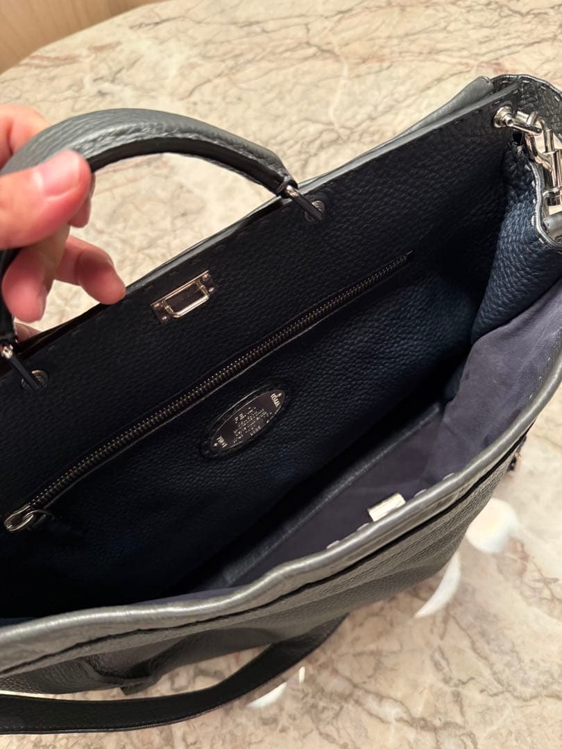 FENDI ビジネスバッグ ブラック レザー