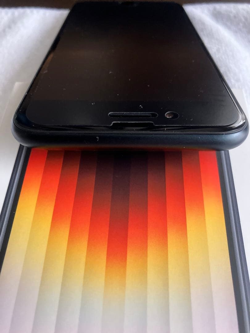 iPhone SE 第3世代 64GB ミッドナイト　バッテリー最大容量95%