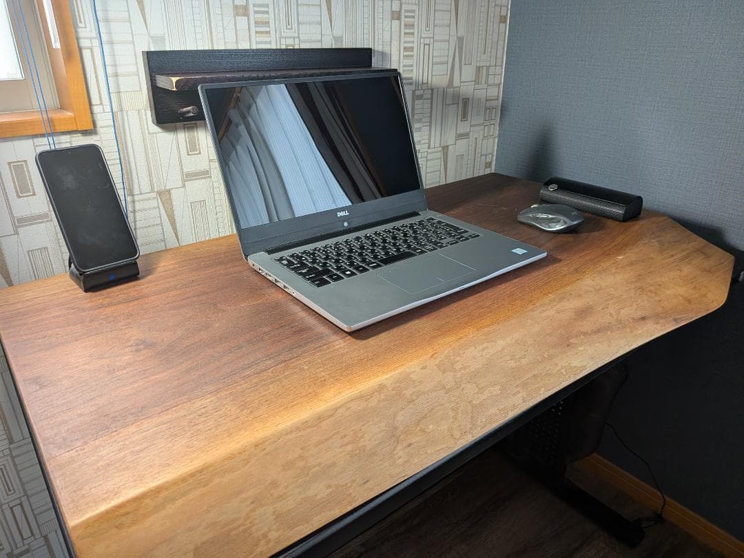 ウォールナット　一枚　「片耳付き」