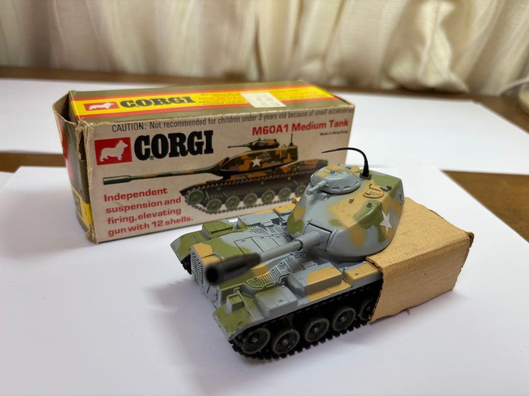 CORGI 戦車