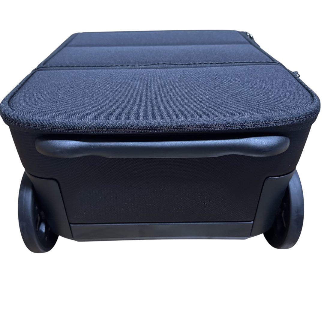 多機能スーツケースKABUTO サイズ変更可能！レインカバー付