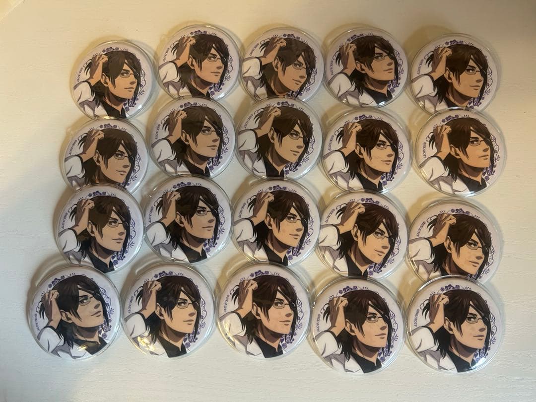 進撃の巨人 ハンジ 缶バッジ