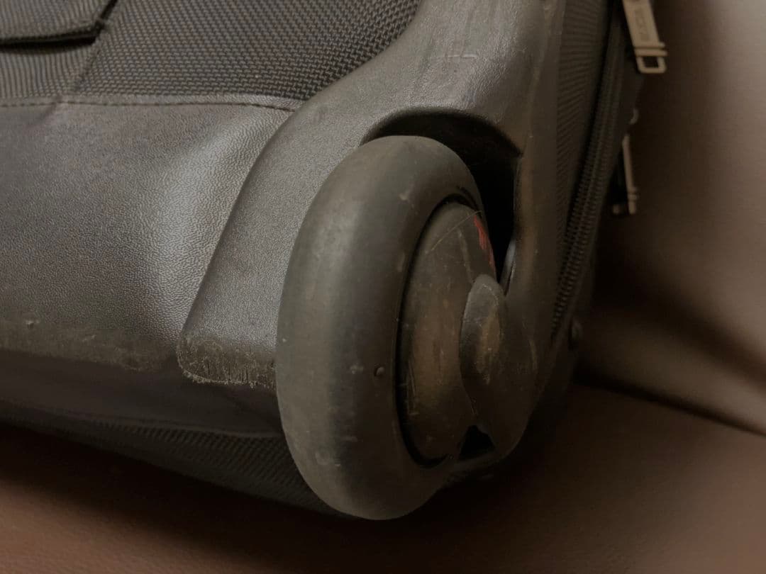 TUMI ブラック キャリーケース 261040D4