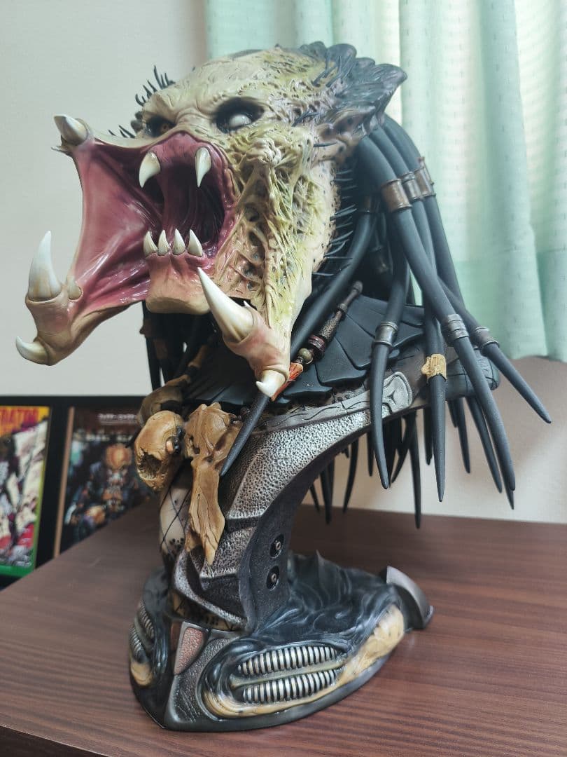 サイドショー製ウルフプレデターバストゆっさゆっさ