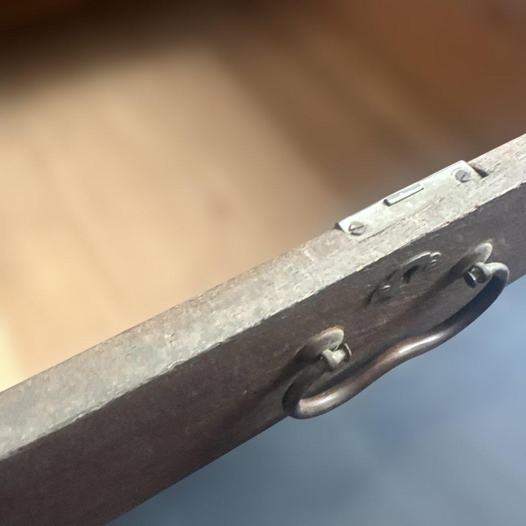 ヴィンテージ　味のある小さめの古い木製タンス 引き出し多数