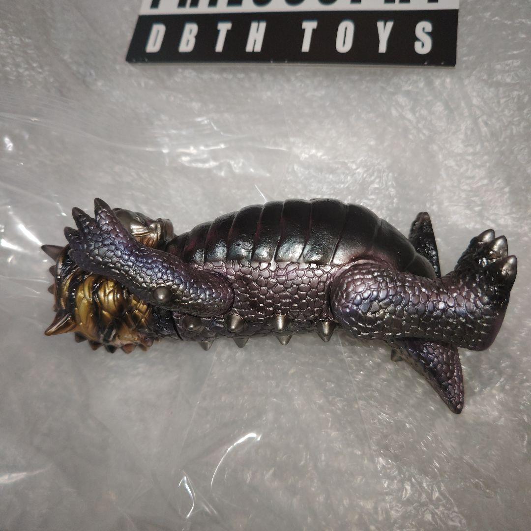 DBTHTOYS　涅槃怪獣　IRON EATER　ソフビ