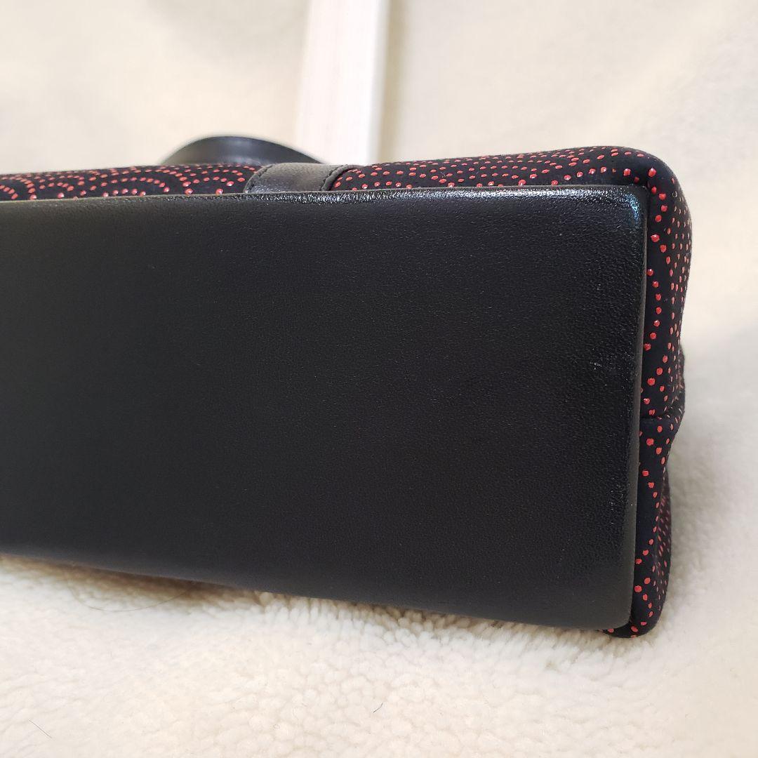 美品★印伝屋★和装用バッグ 黒と赤の扇模様 送料込み