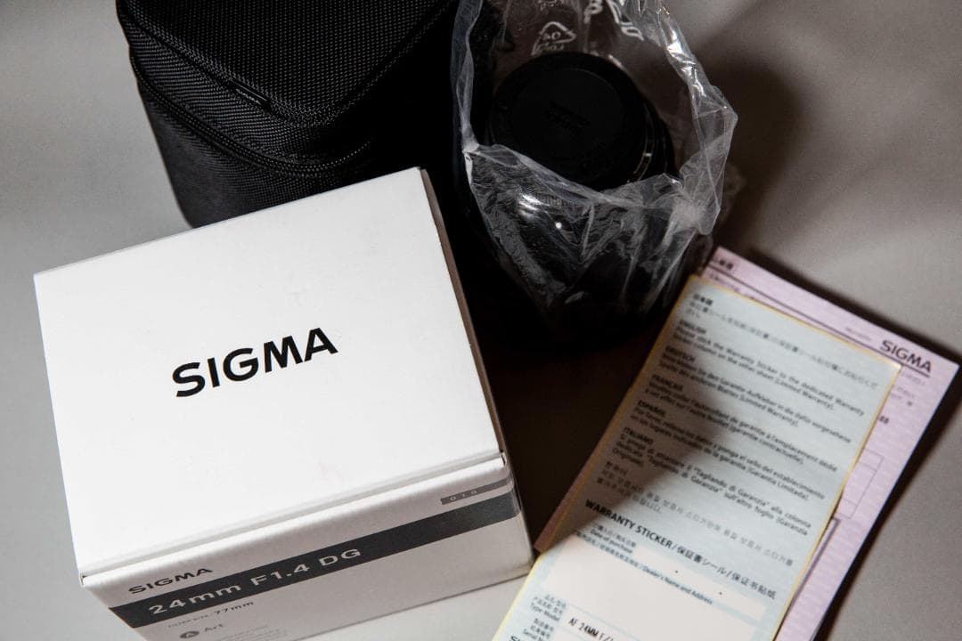 【新品】Sigma 24mm F1.4 DG HSM Art ニコンF 箱保証書