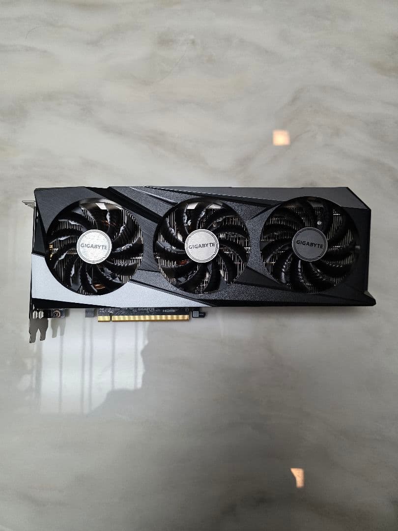 GIGABYTE AMD RADEON RX 7600 8GB OC 値下げ中