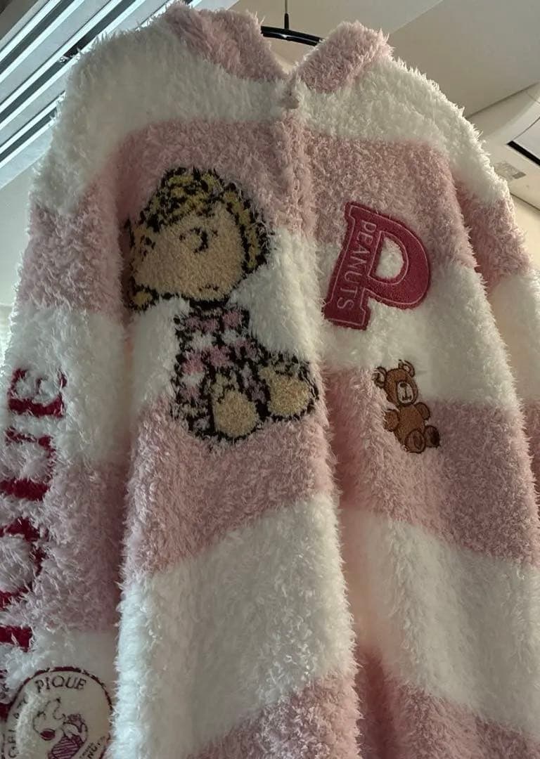 【タグあり】gelato pique スヌーピー ルーシー　 パーカー　試着のみ