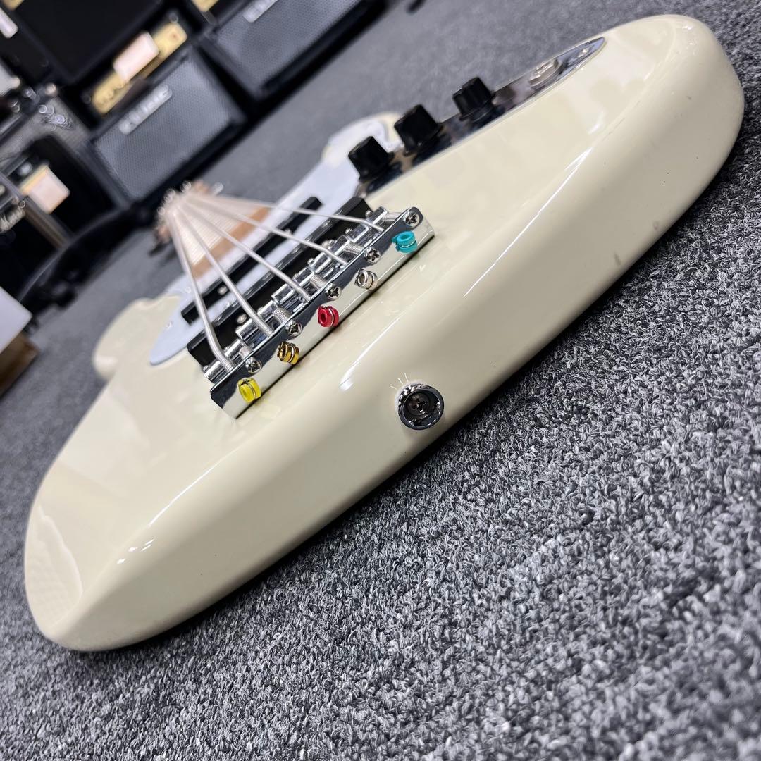 【11171】 Squier Jass Bass V 5弦 ベース ホワイト