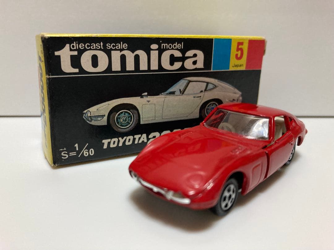 トミカ　黒箱　日本製　トヨタ2000GT 赤　1Aホイール