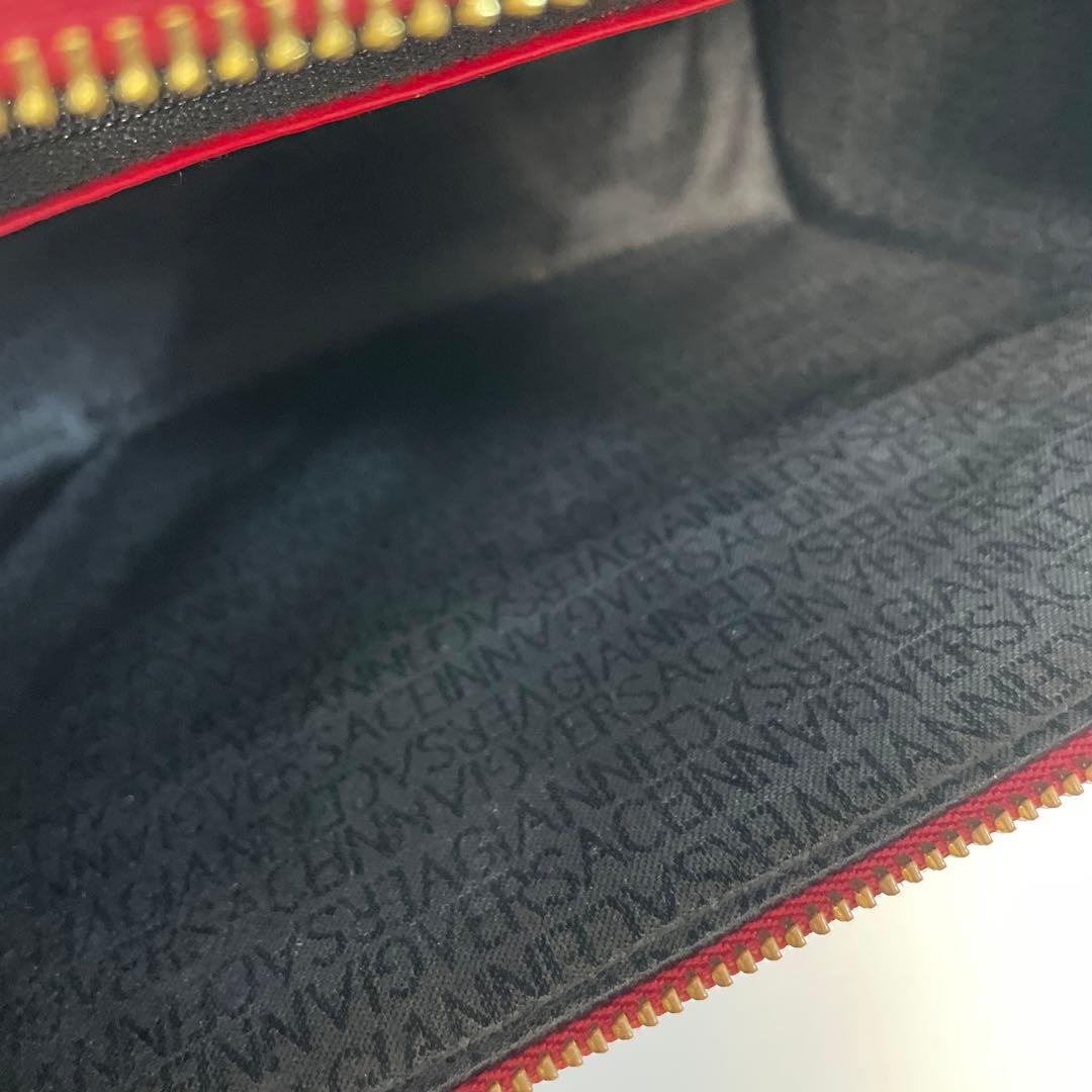 ジャンニヴェルサーチ ハンドバッグ 赤 レザー チャーム付