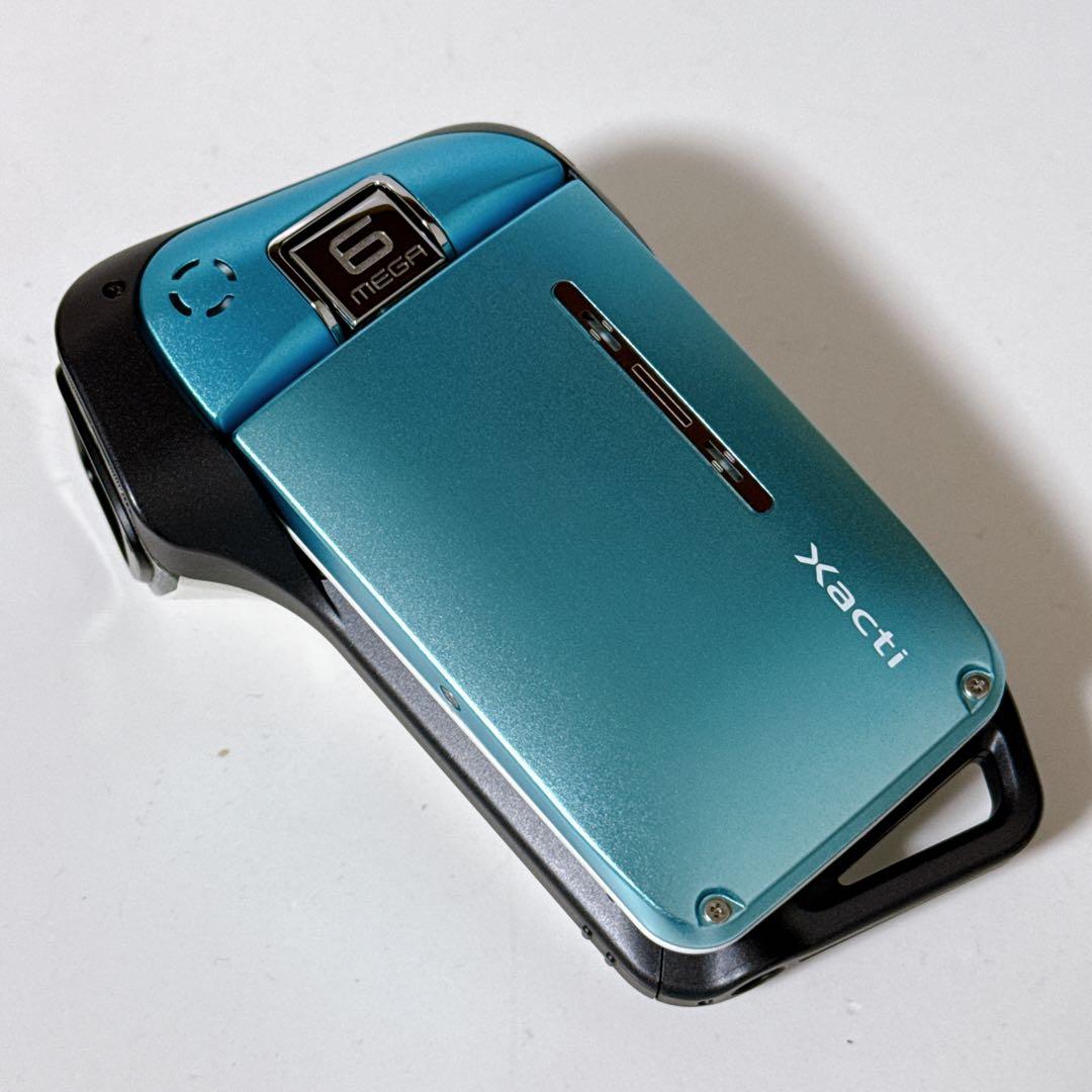 【美品】SANYO サンヨー ビデオカメラ Xacti DMX-CA65 ブルー