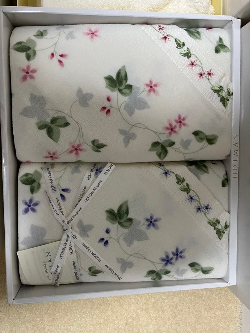 AAA様　MAX MATERIA ホットマン HOTMAN バスタオル　4枚