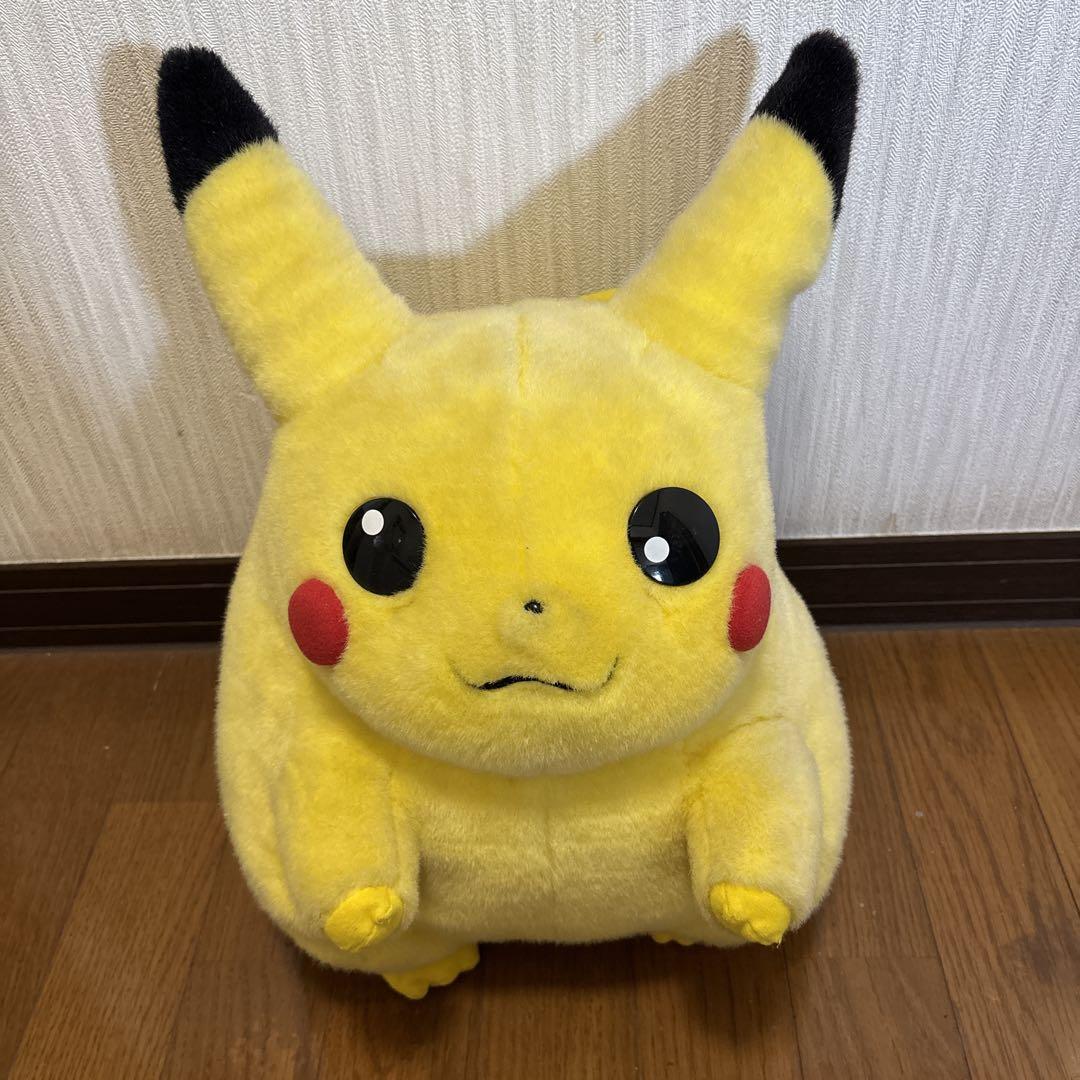 TOMY製 ポケットモンスター ポケモン ピカチュウ ぬいぐるみ