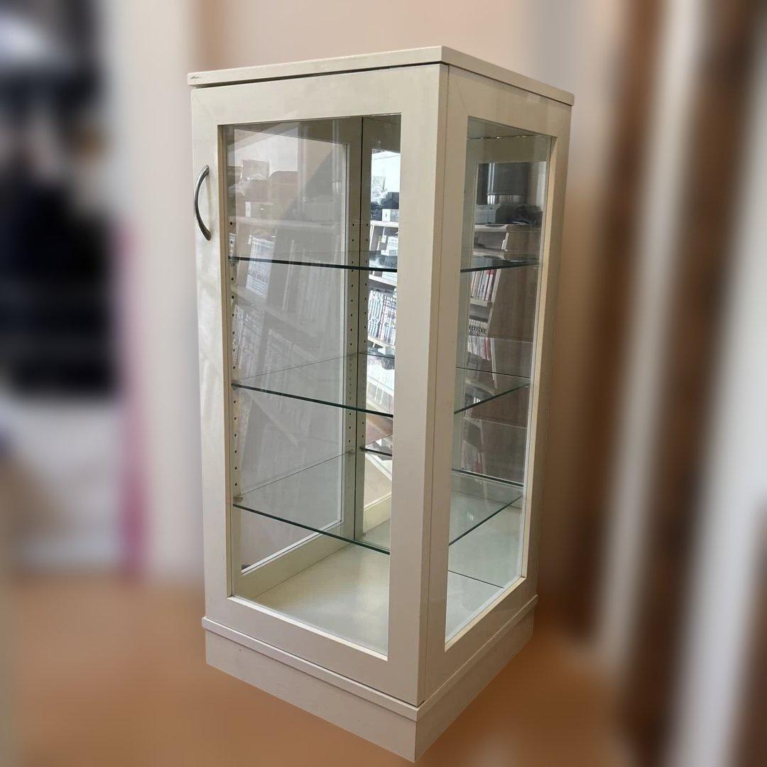 ホワイト ガラスディスプレイ　コレクションケース 4段　高さ調整可能　棚