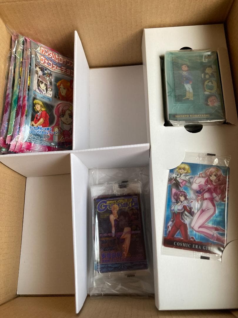 キャラホビ 2006年 500個限定 ガンダム ヒロイン カードファイルセット