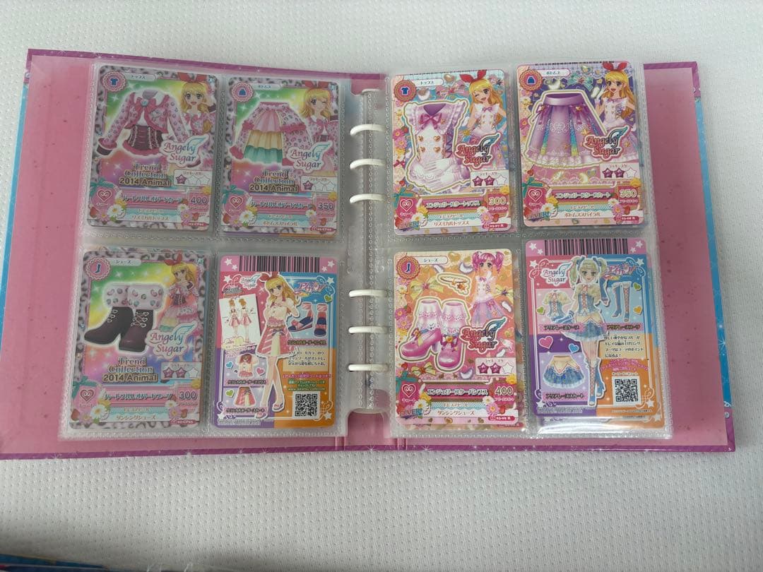 アイカツ　2000枚 バインダー カードケース グッズ まとめ売り