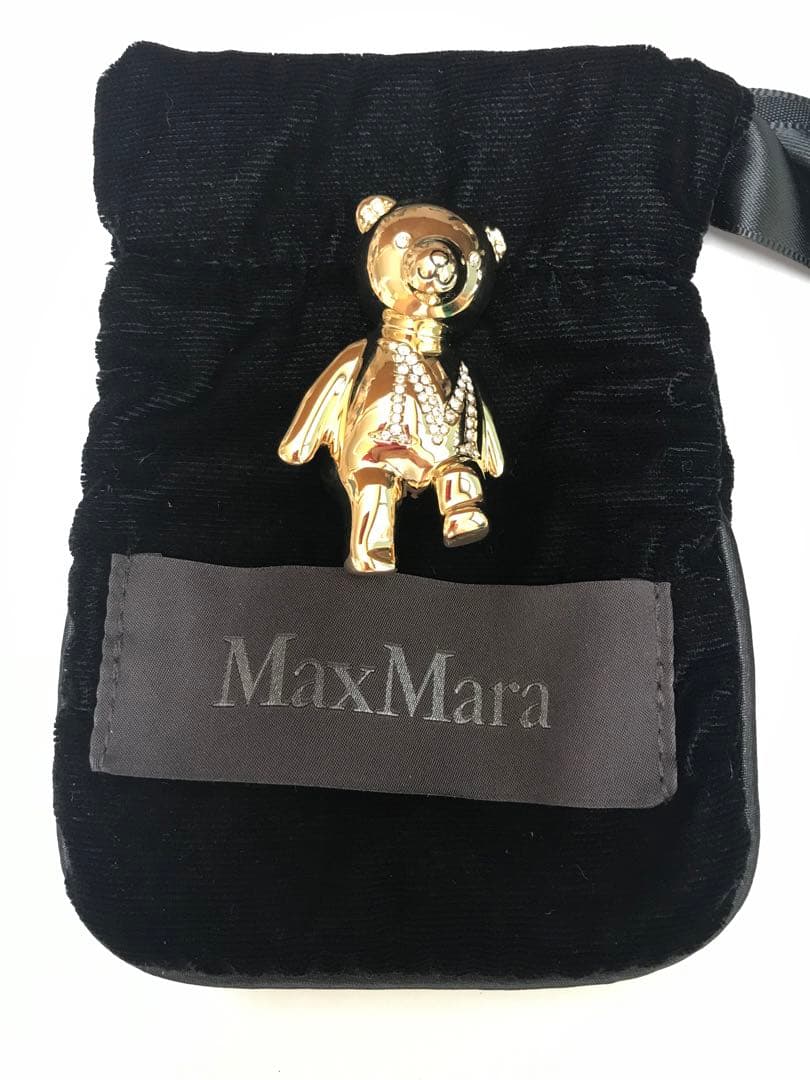 MaxMara ゴールド クマ ブローチ　I.1362