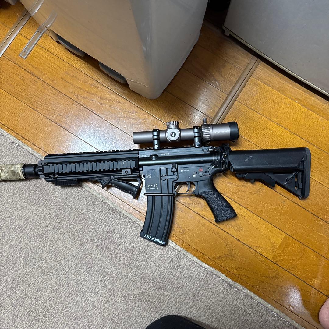 HK 416D トイガン VICTOPTICSスコープ付き
