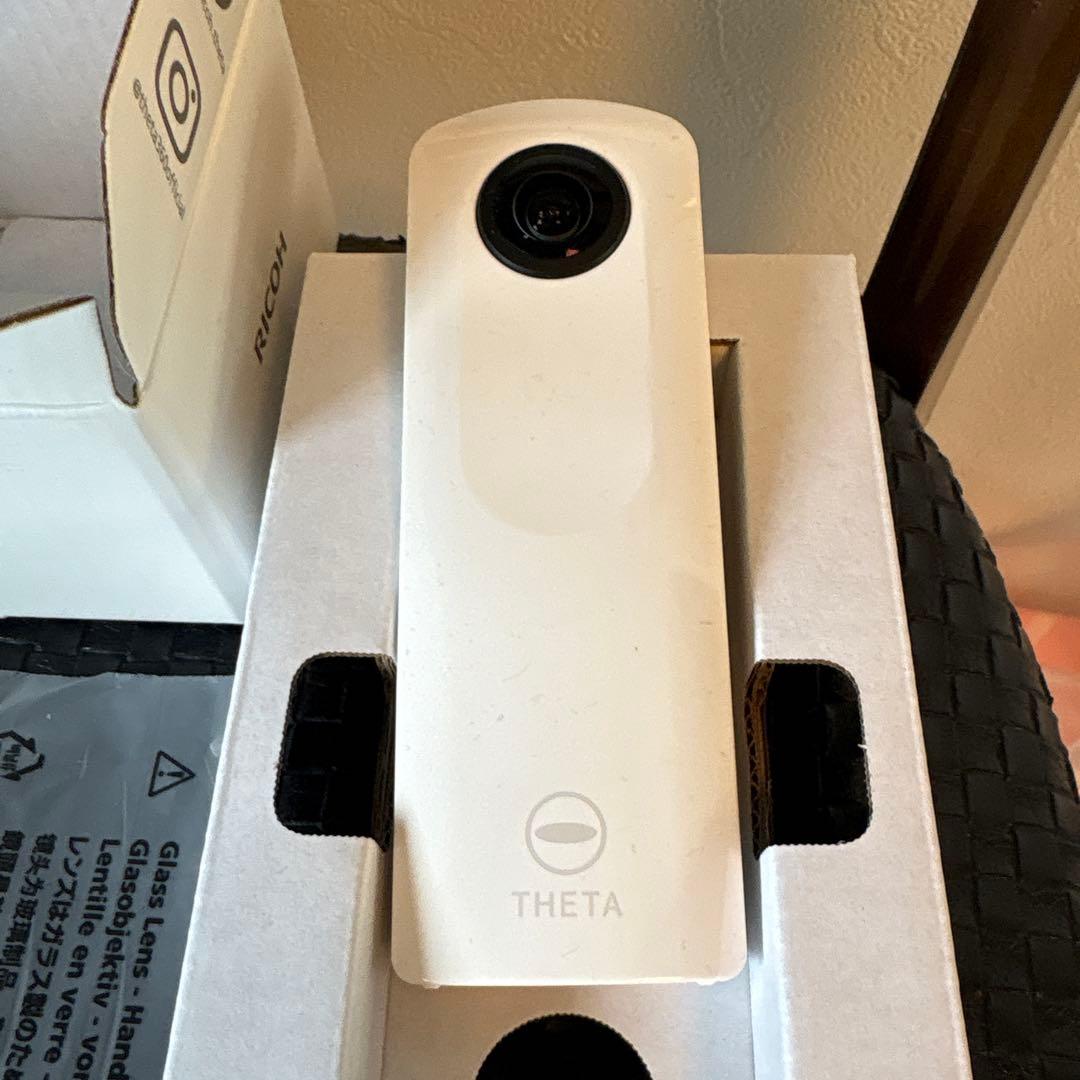 RICOH THETA SC2 ホワイト