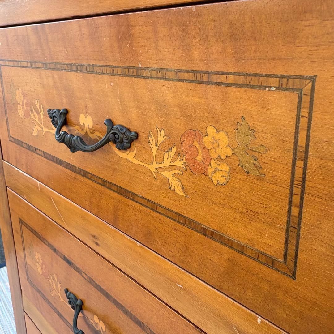 【送料込】アンティーク家具　猫足　木製チェスト　サイドボード　象嵌　英国風