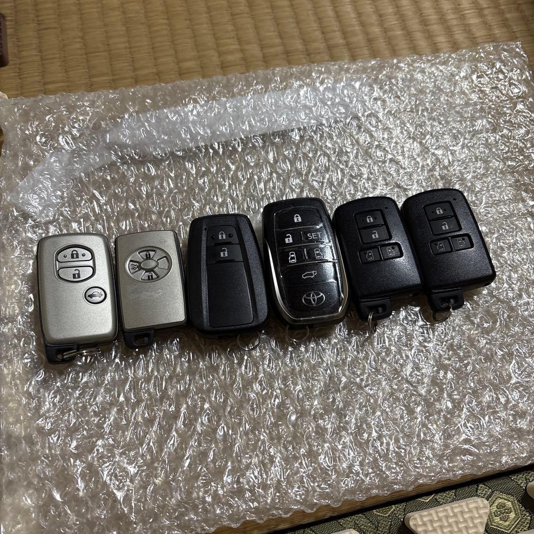 トヨタ　スマートキー　ジャンクセット　A