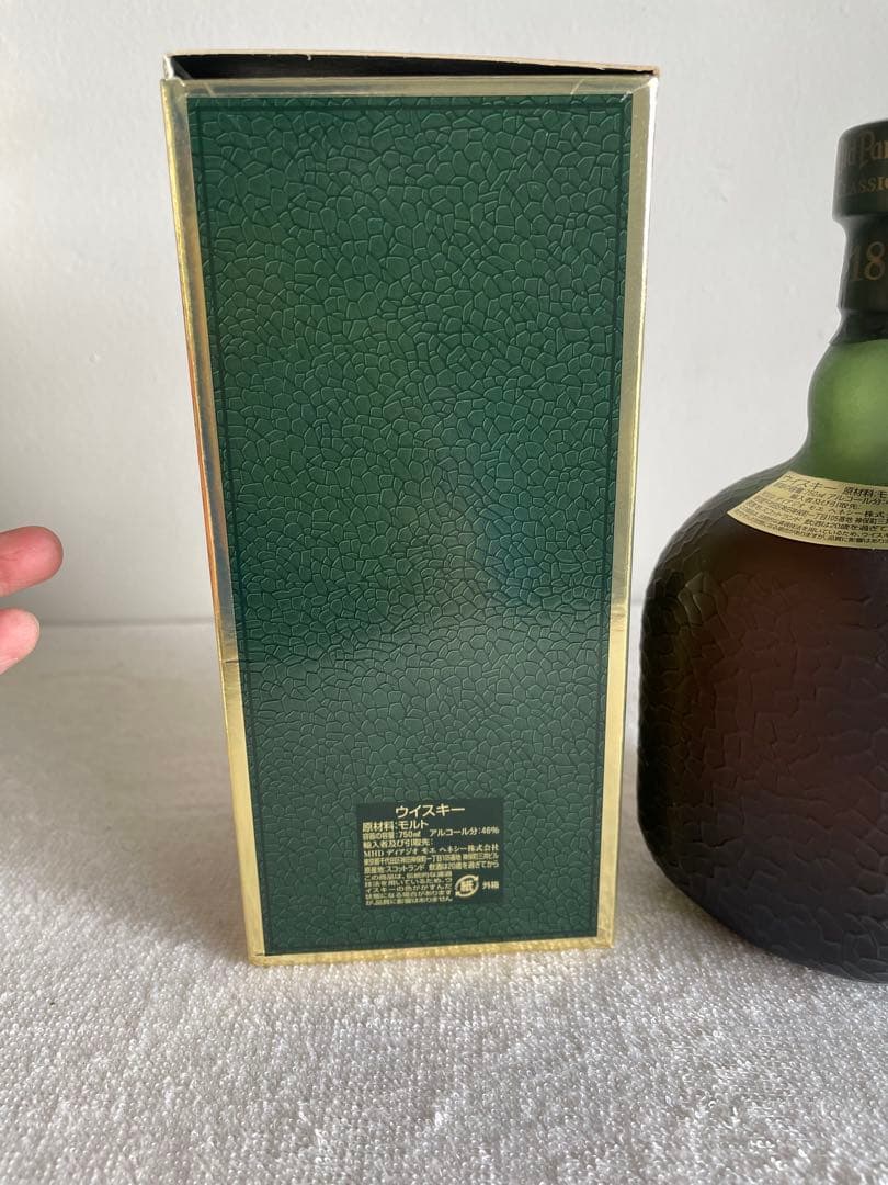 Old Parr Classic 18 750ml 箱入りウイスキー