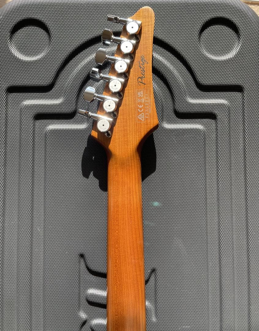 Ibanez AZ2402L Prestige厳選ネック材貴重！レフティー　左用