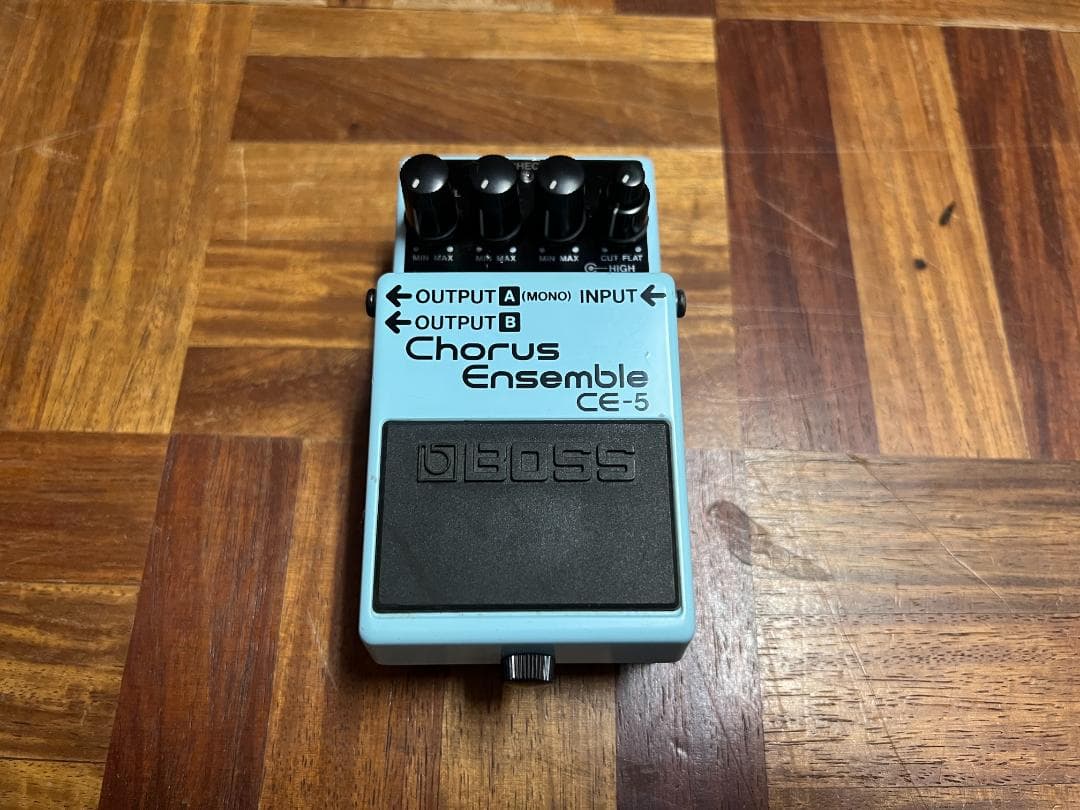 BOSS CE-5 CHORUS ENSEMBLE　ピンクラベル