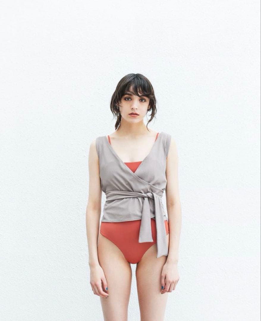 hikot＊eit swim ラップトップ