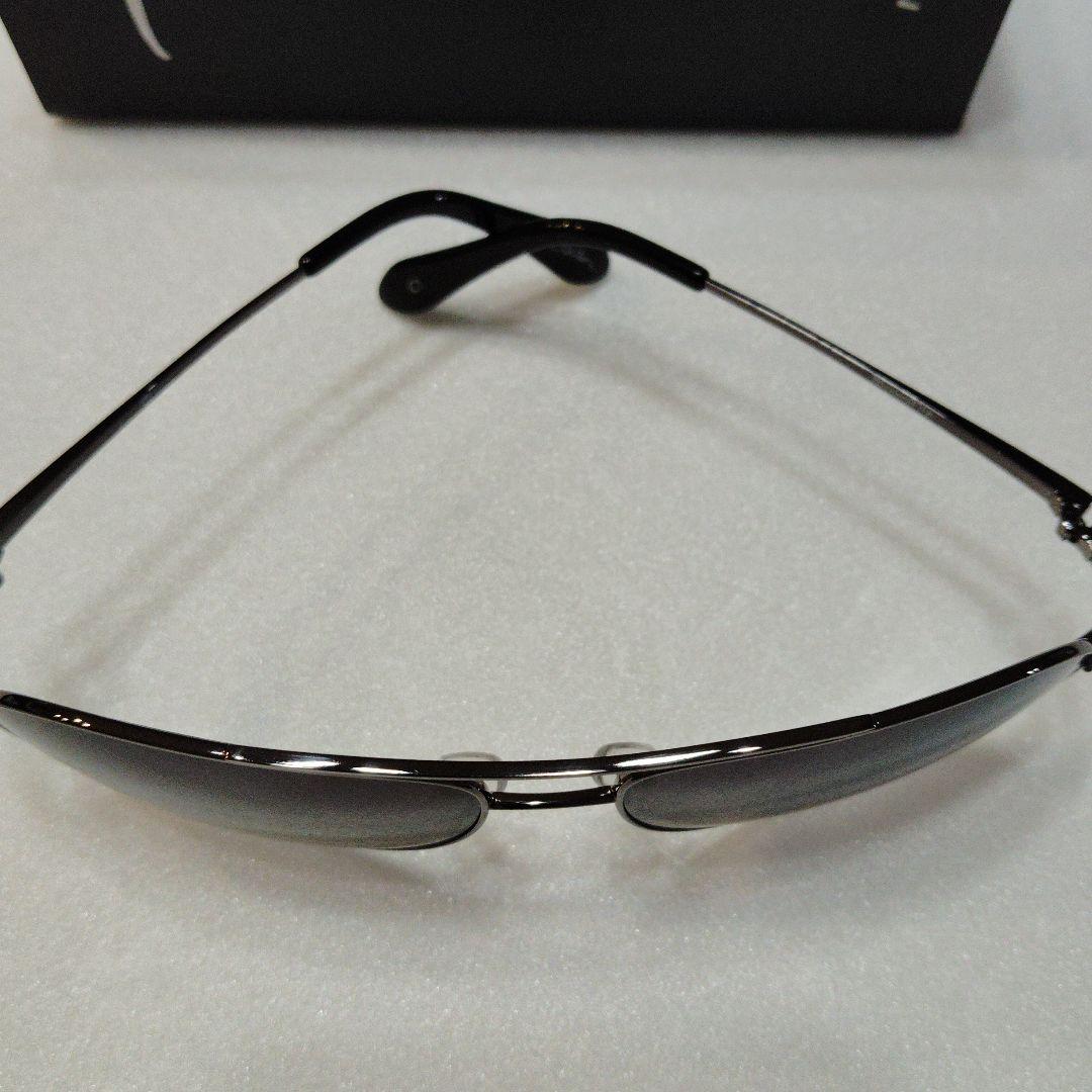 チバユウスケ　サングラス