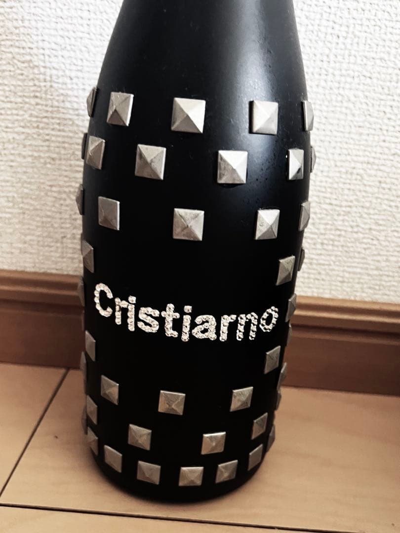 シャンパン (VALENTINOロゴ入り)