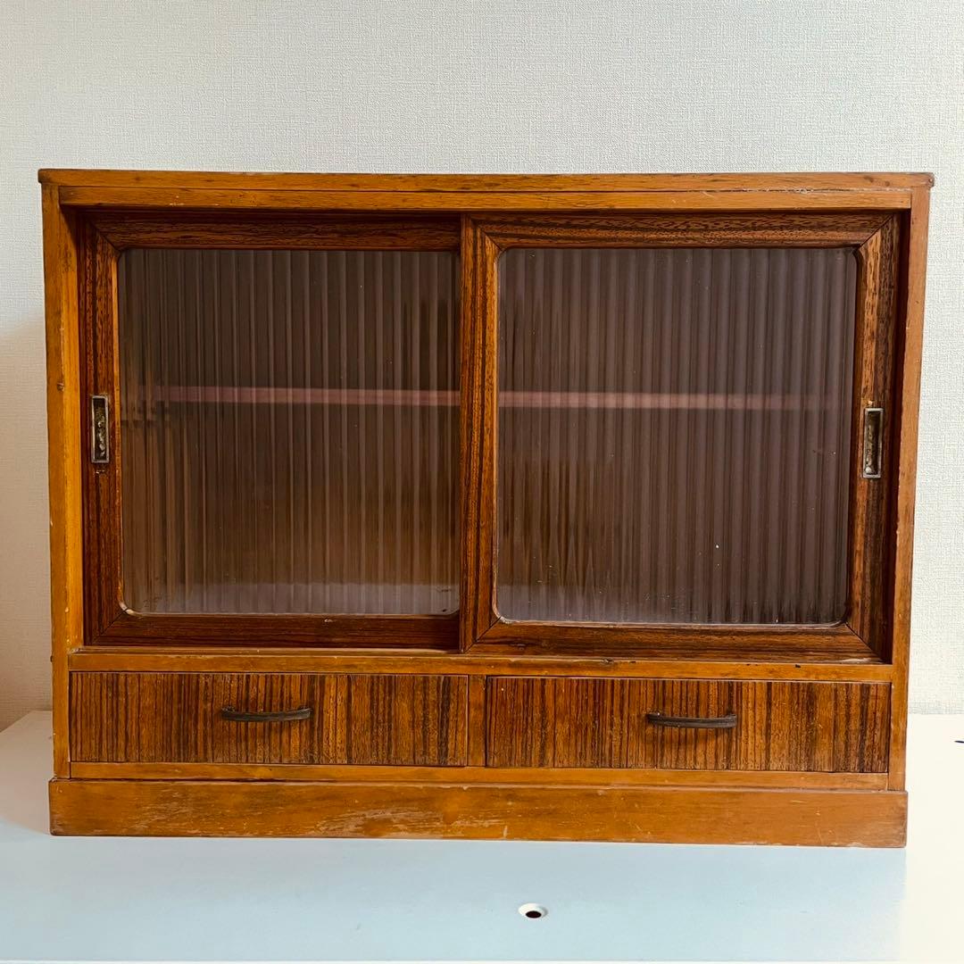 昭和レトロ　戸棚　ガラス戸　食器棚　アンティーク　古家具　木製