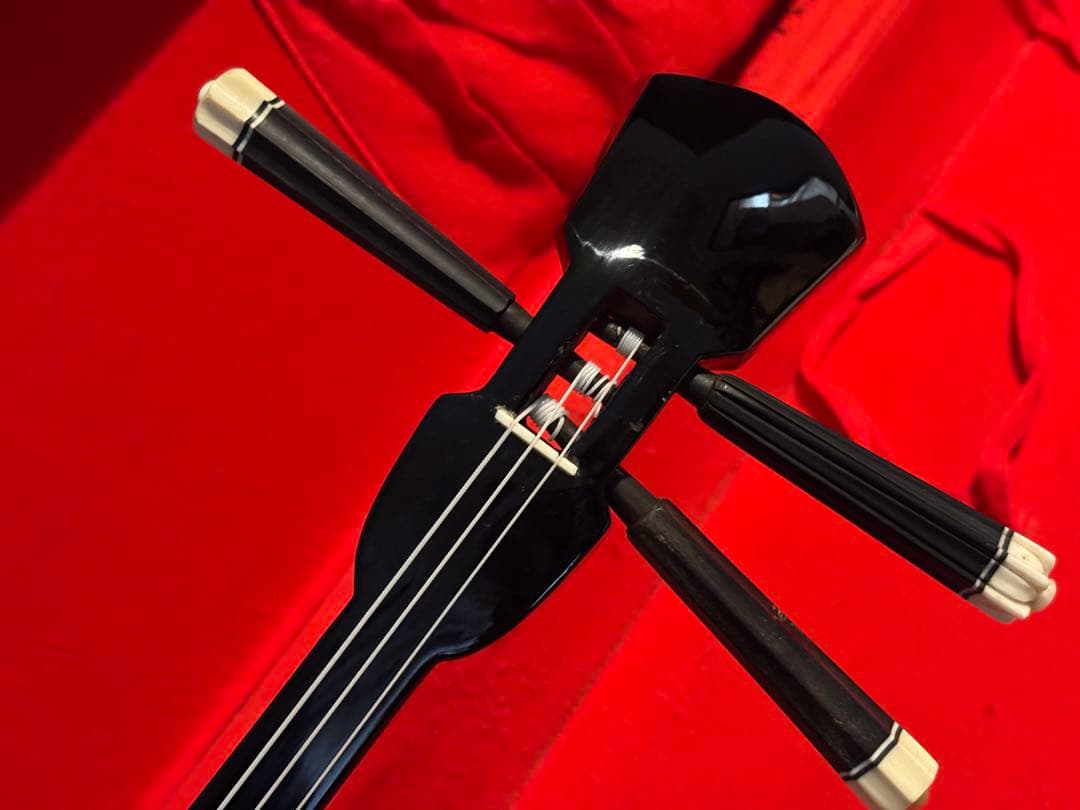 ※ラストです　旅を重ねた三線昭和六十一年贈沖縄三線黒木真壁型本皮張傷あり現状販売