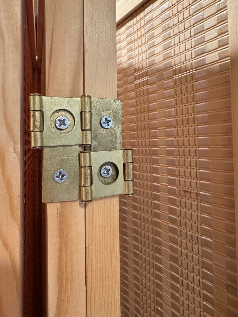 パーテーション　木材