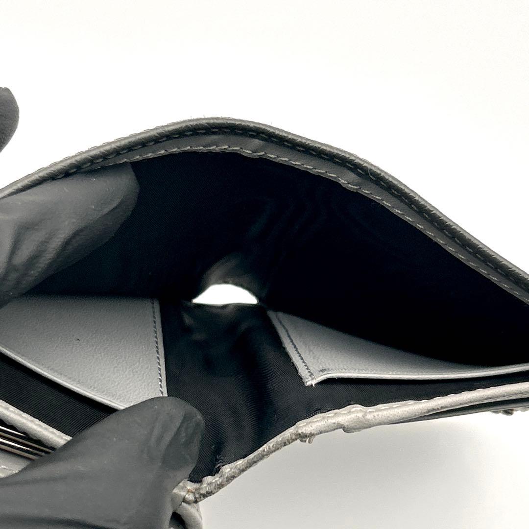 Vivienne Westwood ヴィヴィアン 二つ折り財布 がま口 高級