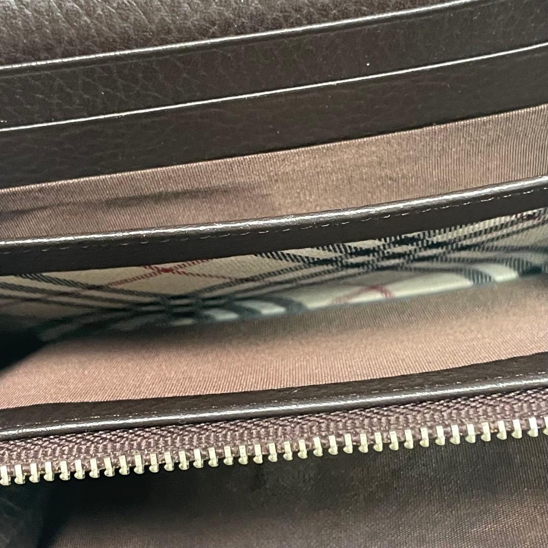 美品 BURBERRY 二つ折り財布 こげ茶 ブラウン ノバチェック 箱付き