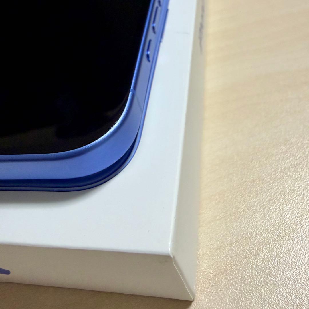 極美品iPhone16 128gb ウルトラマリン　SIMフリー フィルム付き