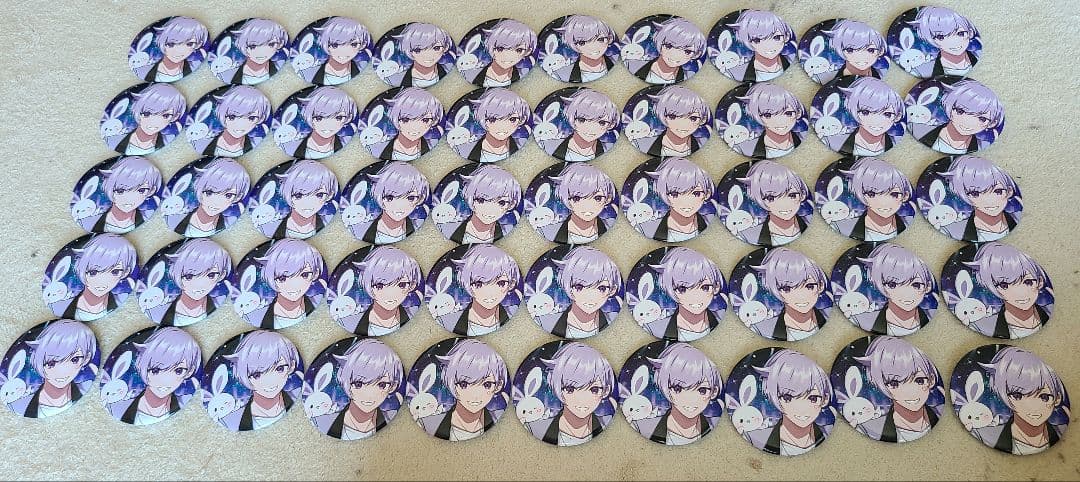 いれいす　初兎　缶バッジ