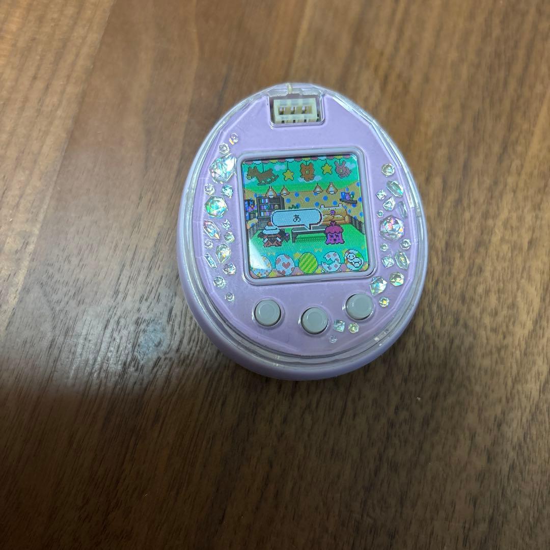 たまごっちピース　ピンク？　紫？