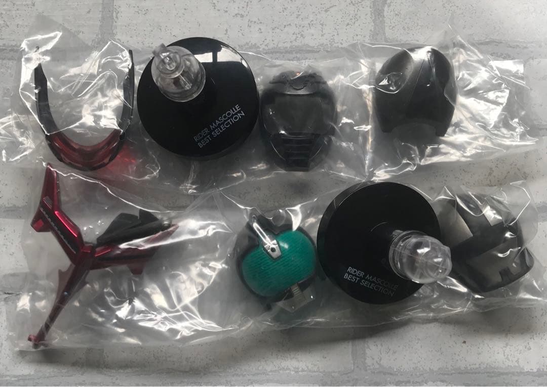 仮面ライダーマスクコレクション★マスコレ★映画編14種コンプリート 全て発光台座