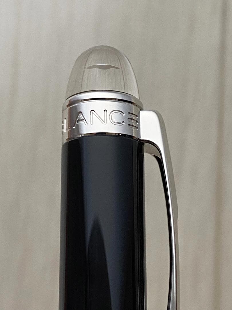 未使用に近い モンブラン スターウォーカー ブラックレジン プラチナ ボールペン