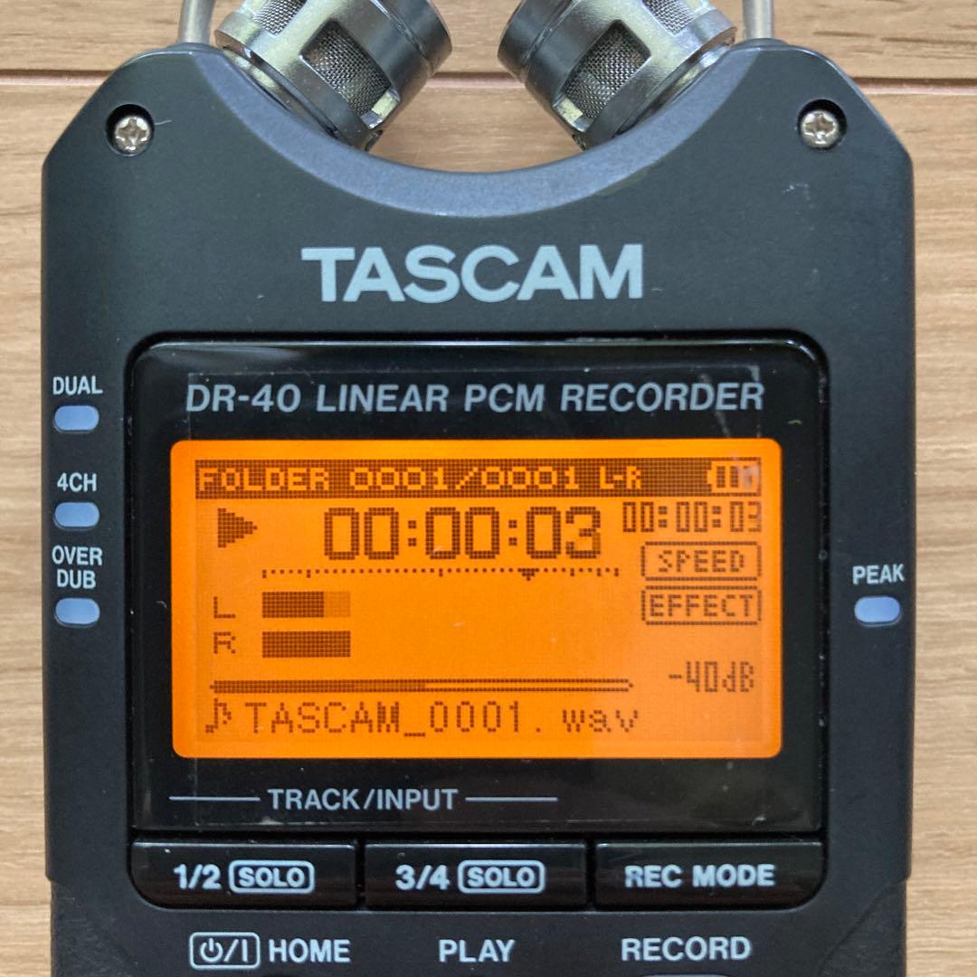 TASCAM DR-40 ウィンドスクリーンWS-11付き