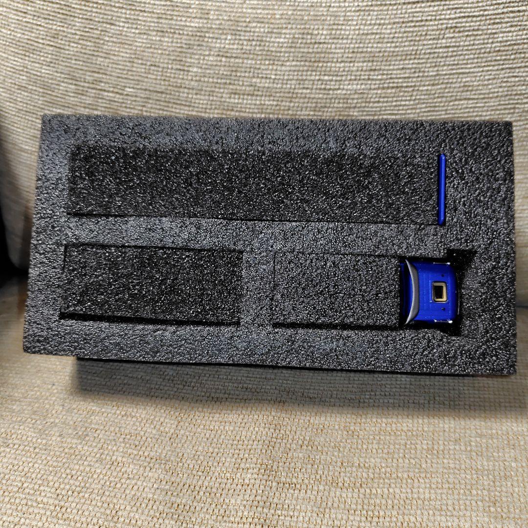 Mercedes-Benz ギガスペース スケーラブルトレーラーブルー